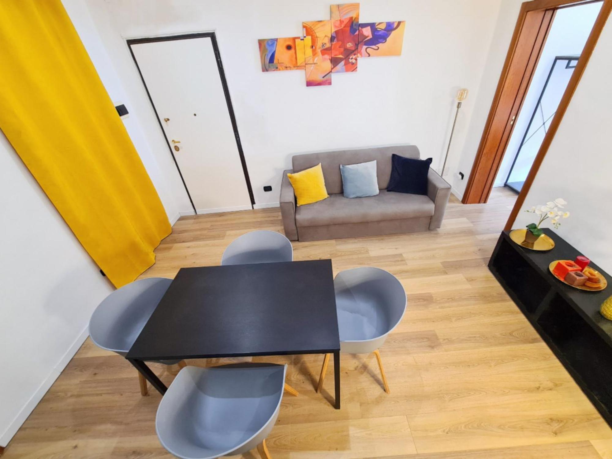 Luxury Flat In Center By The Sea Apartment Bari Bagian luar foto